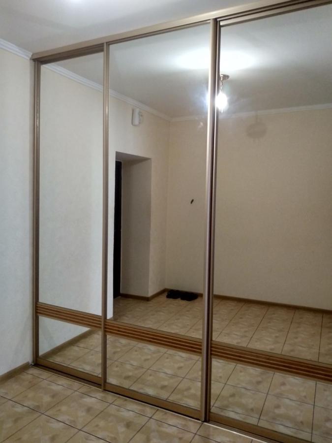 Апартаменти Липинського3,Поруч Порт Сіті Lutsk Bagian luar foto
