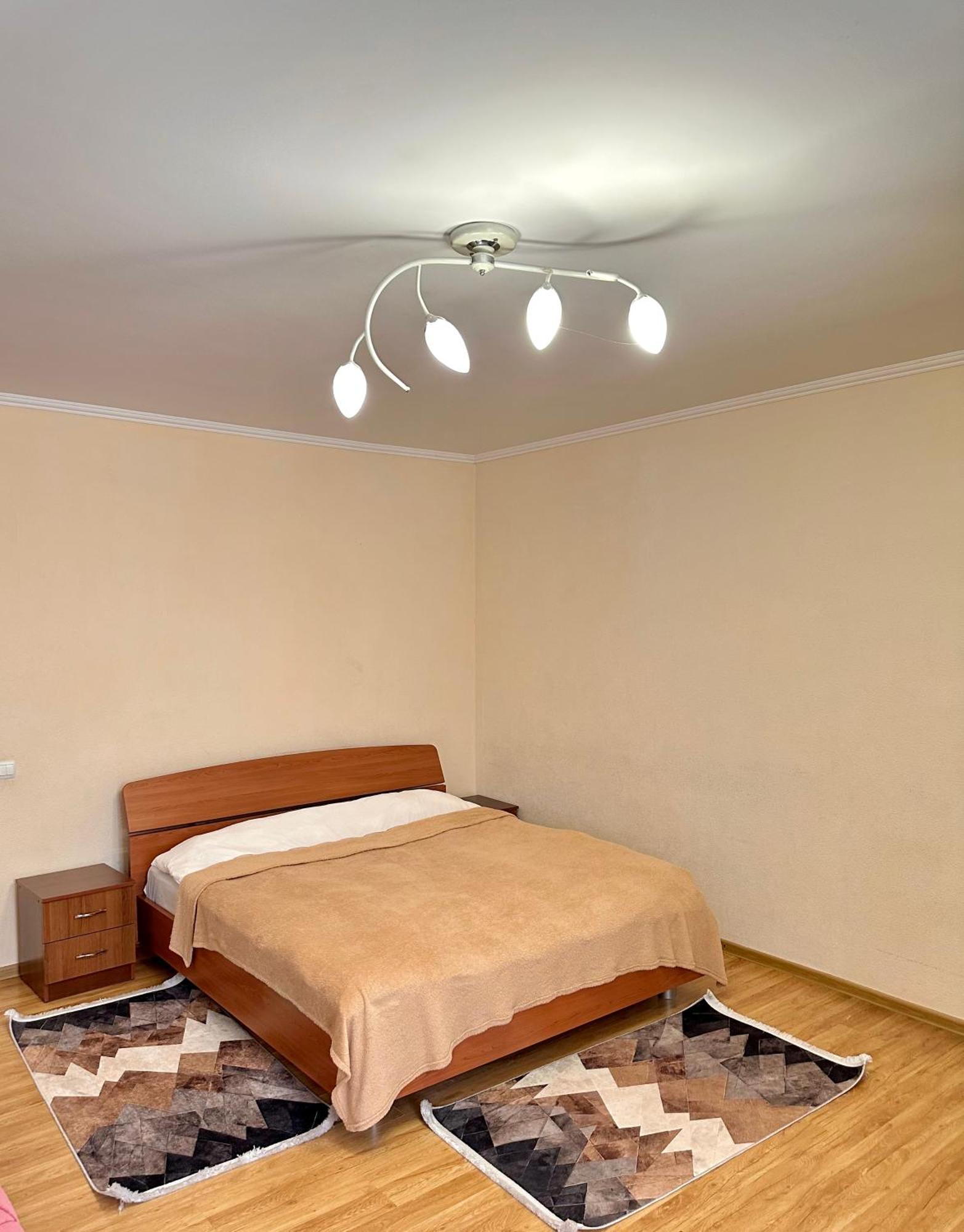 Апартаменти Липинського3,Поруч Порт Сіті Lutsk Bagian luar foto